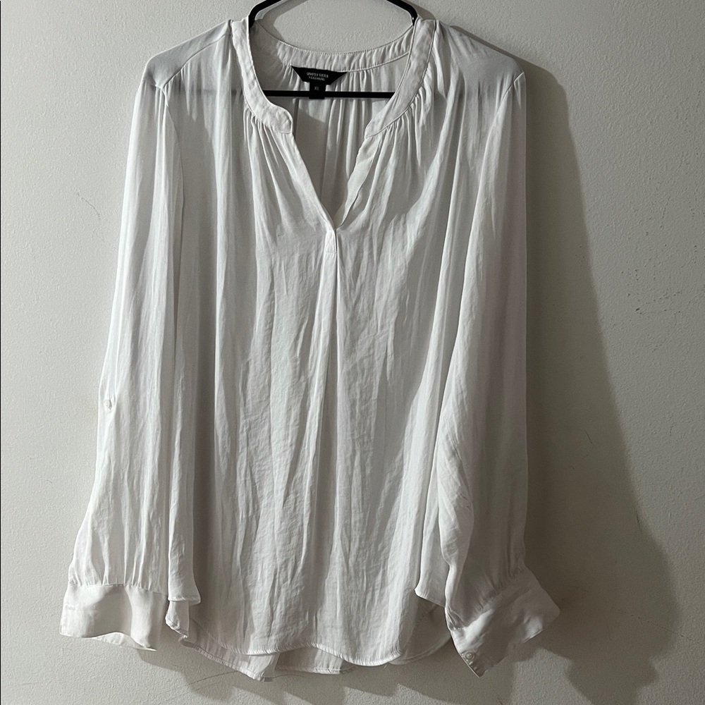Simply Vera Vera Wang White Split V-Neck Long Sleeve Blouse